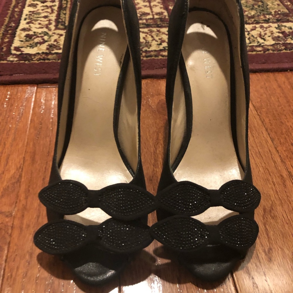 Nine West black heels